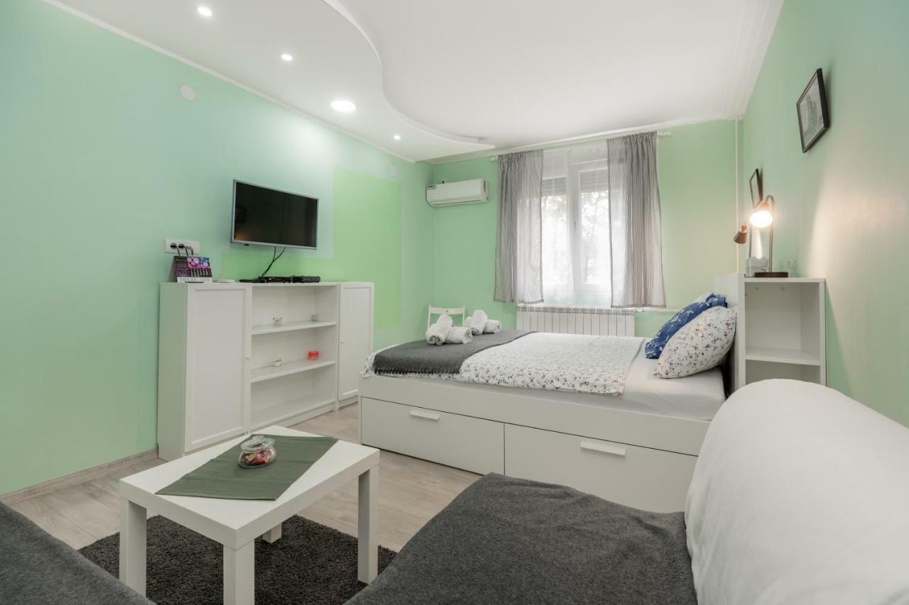 Apartman Gloria 2 Belgrád Kültér fotó